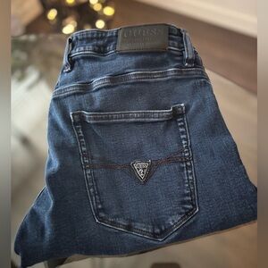 GUESS Men’s Slim Straight Denim Size 33 Waist